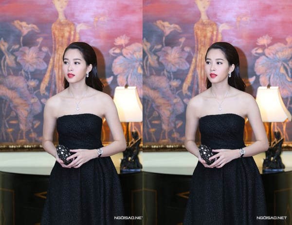 Đây là sự kiện quy tụ nhiều nữ doanh nhân nên Thu Thảo đã rất tinh tế trong lựa chọn Shbet999 com đăng nhập.