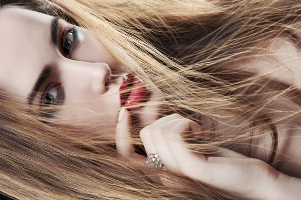 Đại diện nước Nga tại Hoa hậu Thế giới 2014 là Anastasia Kostenko.