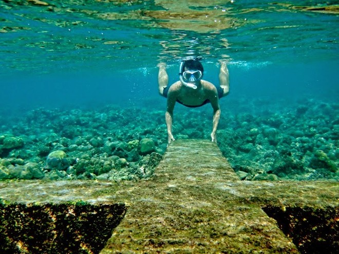 Ngày nay, những gì còn sót lại của Catarman xưa  là những tàn tích của một nhà thờ San Roque Tây Ban Nha, những vết tích của cấu trúc nhà thờ, bia mộ nghĩa trang, tháp chuông.