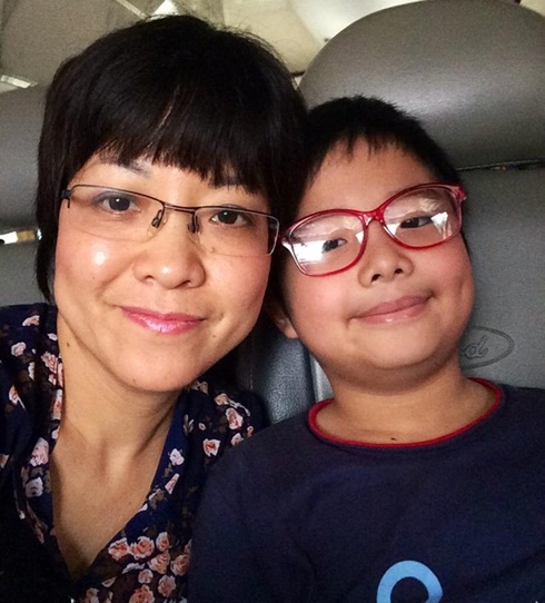 Ấm áp tình mẹ con.