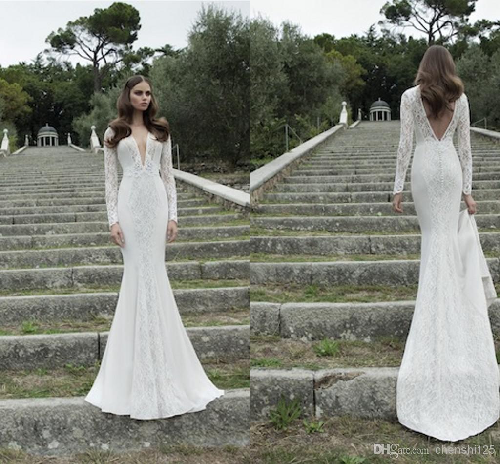 Boho là phong cách không thể thiếu với các cô dâu yêu thích sự lãng mạn, tự do và phóng khoáng.