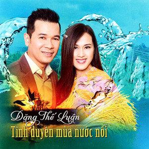 Thậm chí, trong nhiều góc chụp cô còn bị chê là khá giống người chuyển giới.