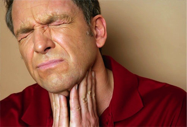 Khó nuốt có thể là một dấu hiệu của một bệnh ung thư đường tiêu hóa (GI), chẳng hạn như ung thư thực quản.
