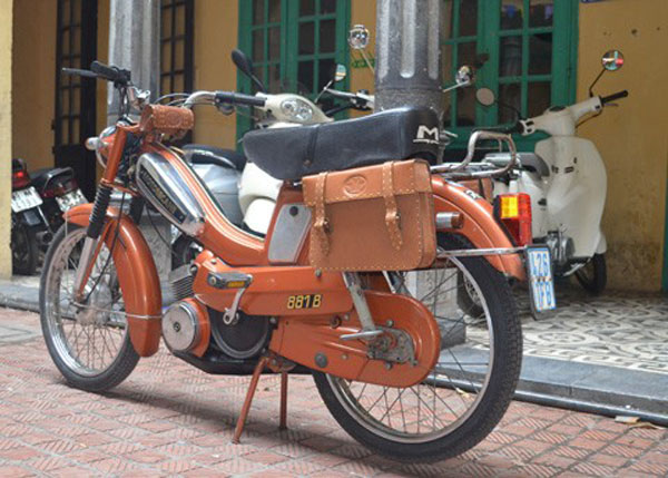 Chiếc Motobecane 881B là dòng xe của Pháp xuất sang Nhật.