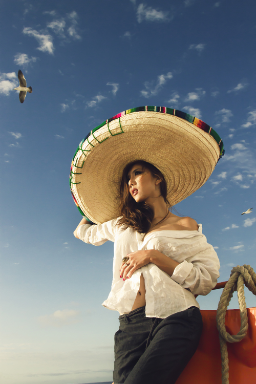 Cô đã có những bức hình khá gợi cảm khi đi nghỉ tại biển Mexico với bạn bè và Shbet111 slot, casino, thể thao, xổ số.