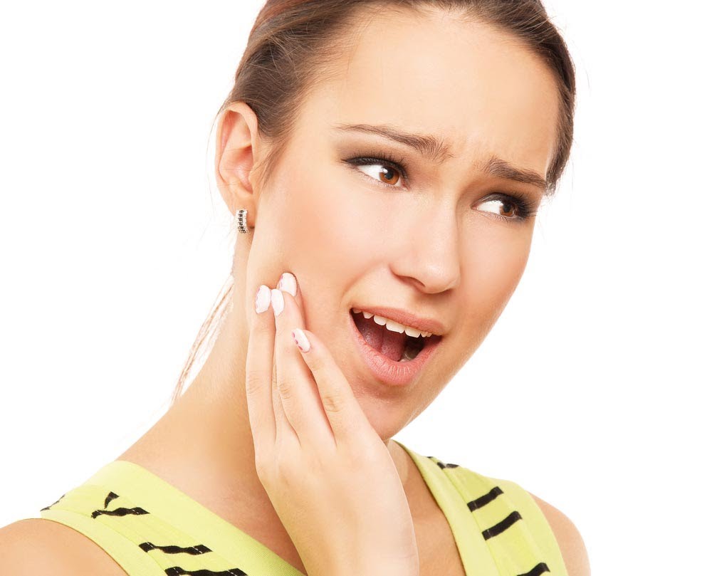 Bạn có thể vẫn đang để hàm răng của mình bị tấn công bởi hàng triệu loại vi khuẩn vì không giữ gìn vệ sinh răng miệng sạch sẽ. Bạn sẽ phải giật mình khi xem những hình ảnh dưới đây.