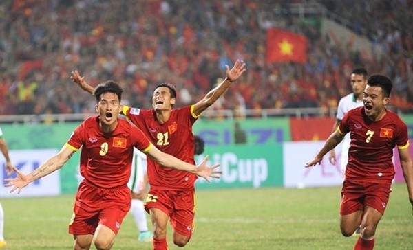 Giành ba điểm, né được Thái Lan ở bán kết, các học trò của HLV Miura còn lấy lại rất nhiều niềm tin sau khi trả hận thành công đội bóng từng thắng họ ở hai kỳ AFF Cup trước đó.