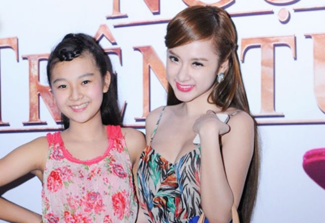 Tam Triều Dâng nhanh chóng nổi tiếng khi có gương mặt, ngoại hình giống đàn chị Angela Phương Trinh. Tuy vậy, cô gái này đã từng tuyên bố không muốn làm bản sao của ai.