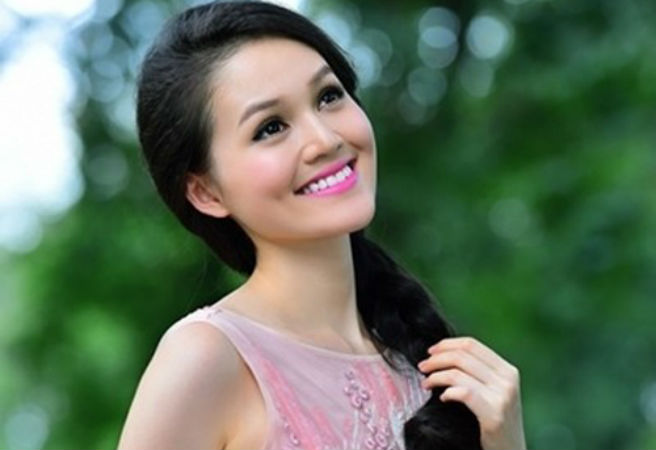 Thu Hiền cho biết, sắp tới, cô sẽ tập trung học tập tại ĐH Quốc tế Sài Gòn và trau dồi ngoại ngữ để thực hiện ước mơ kinh doanh, làm MC.