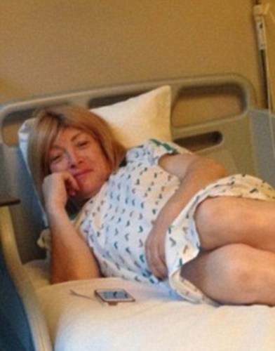 Kellie Maloney hy vọng rằng Shbet888 tiền thưởng cực khủng thẩm mỹ sẽ giúp bà nữ tính và tự tin hơn.