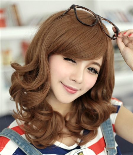 Tóc xoăn là một trong những Link Vào SHBET88 Mới Nhất đẹp được ưa chuộng nhất hiện nay, tóc xoăn tạo cho chị em sự sang chảnh, sang trọng và đầy nét nữ tính…