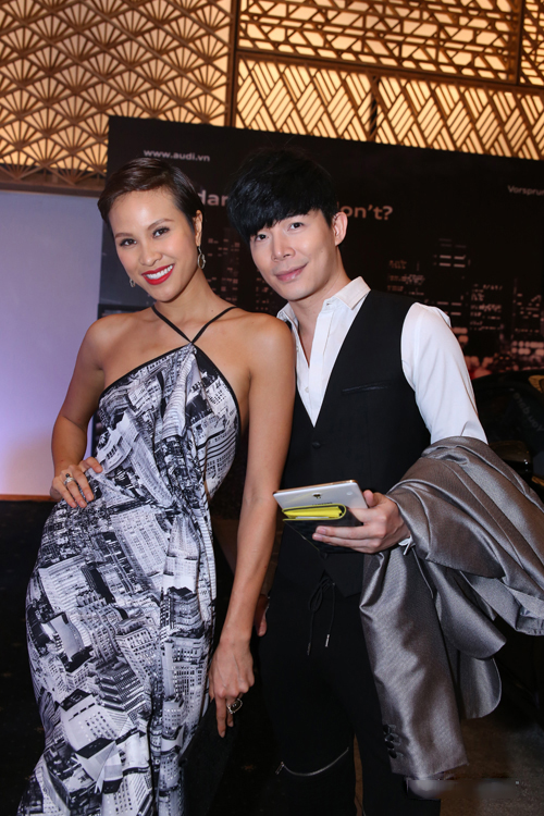 Phương mai và Nathan Lee.