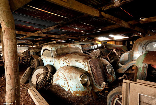 40 chiếc còn lại đã quá cũ và không thể chịu được quá trình vận chuyển