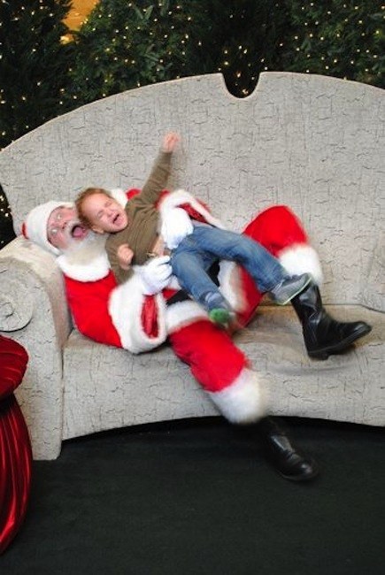 Cuộc vật lộn này có lẽ nằm ngoài dự đoán trong hành trình của ông già Noel.