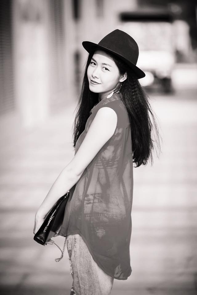 Trước khi cưới Đăng Khôi, Thủy Anh không phải là một hotgirl có tên tuổi. Song từ khi làm vợ, làm mẹ, nhan sắc của Thủy Anh mới thực sự tỏa sáng với gu thời trang bắt mắt.