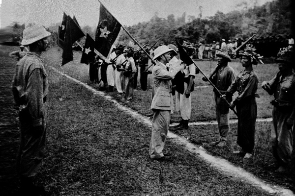 Đại đoàn 308 - đại đoàn chủ lực đầu tiên của QĐNDVN ra đời ngày 28/8/1949.