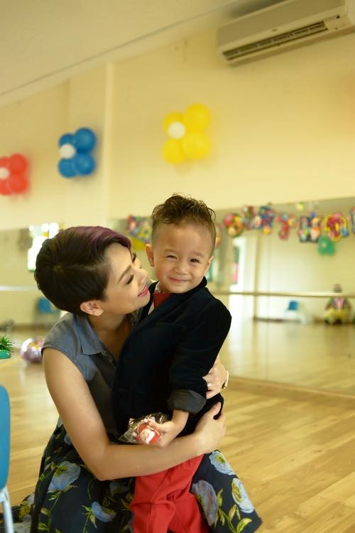Thanh Thảo ân hận vì hiểu sai ý con nói mà mắng bé Jacky.