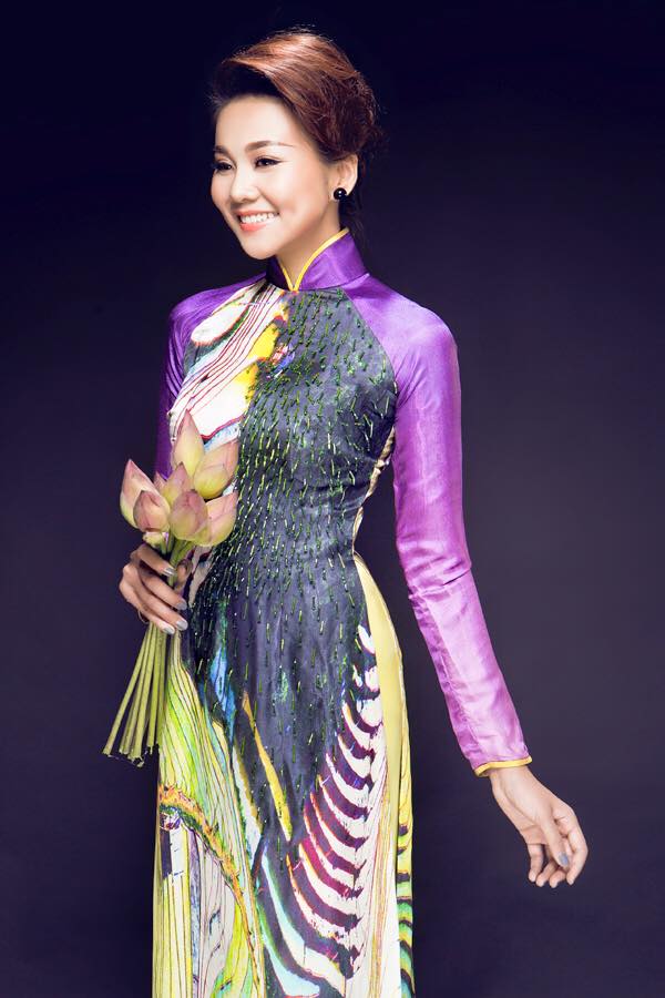 Thanh Hằng ghi danh 'ngôi sao điện ảnh' từ những bộ phim chiếu rạp của đạo diễn Nguyễn Quang Dũng.