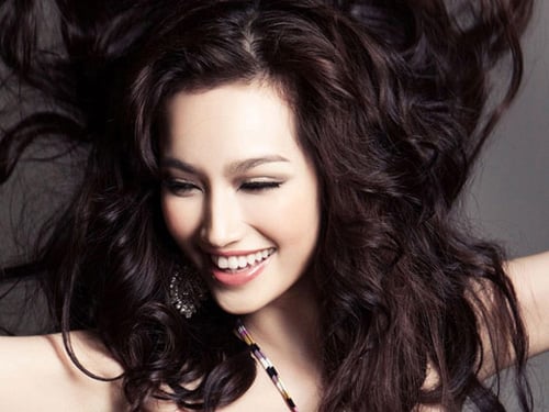 Việt Nam cũng vinh dự góp mặt trong top danh giá này với Trương Tri Trúc Diễm.