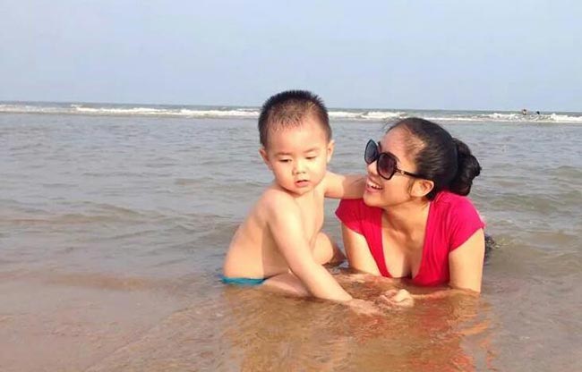 Mô tả về con trai mình, Lê Phương từng nói yêu 'Người đàn ông chung thuỷ nhất trong cuộc đời tui nè..không bao giờ bị phản bội dù chỉ trong suy nghĩ!!'