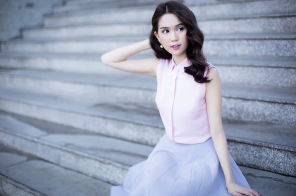 .... lúc lai nhẹ nhàng, nữ tính.