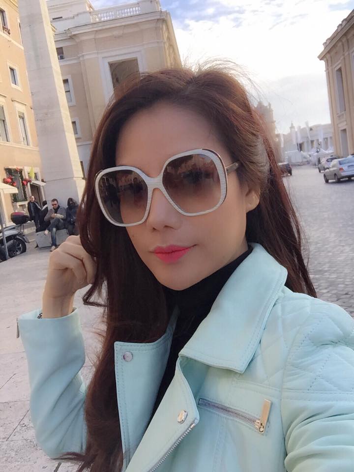 Trương Ngọc Ánh vẫn đang đi du lịch ở Ý.