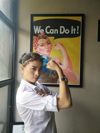 Ngô Thanh Vân động viên bản thân: 'Em phải cố lên thoai...không còn đường nào về La mã nữa cả...yessssss!!!'