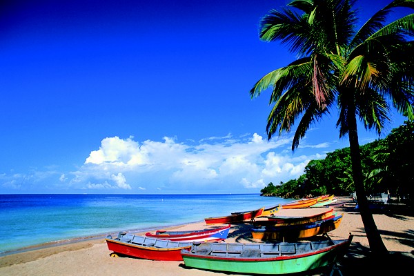 Nơi đây thuộc vùng khí hậu nhiệt đới nên thời tiết ở Puerto Rico hầu như ấm áp quanh năm với nền nhiệt duy trì ở mức 24 - 30 độ C.