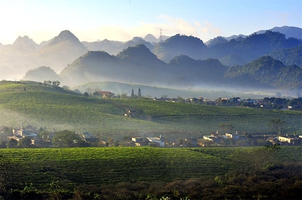 Sương tan, Mộc Châu như một bức tranh vẽ hoàn hảo.