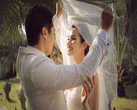 Trúc Diễm như công chúa với ảnh cưới phong cách hoàng gia