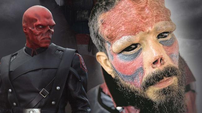 Hiện tại anh còn tự gọi mình là Red Skull.
