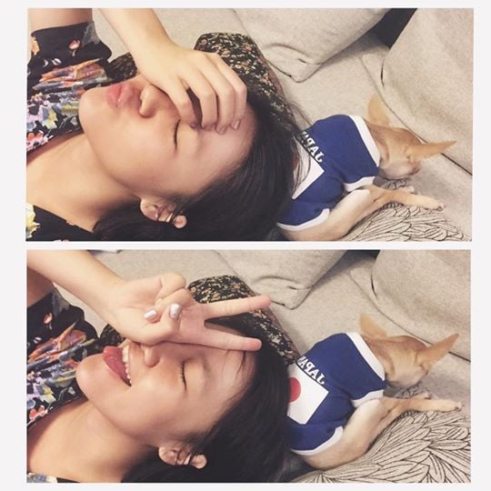 Văn Mai Hương vui đùa với Cún Cưng.