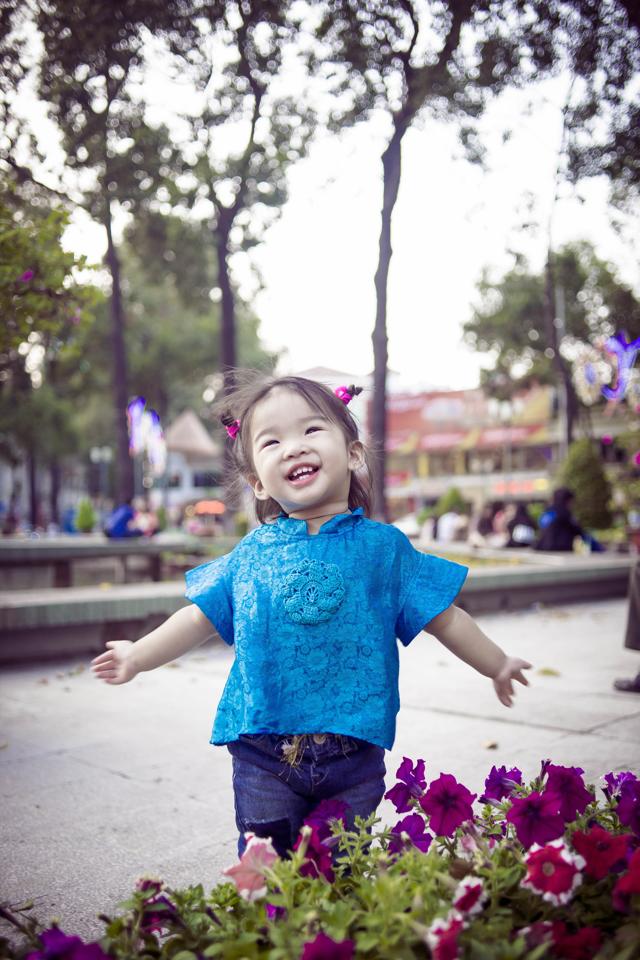 Bé Thỏ càng lớn càng xinh và rất đáng yêu.