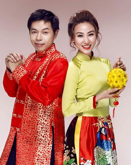 Ngân Khánh và Bảo Hòa cũng đã có bộ ảnh áo Tết cho bộ phim chuẩn bị ra mắt vào dịp đầu năm 2015.