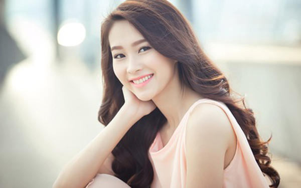 Thu Thảo cũng được đánh giá là người đẹp 'miễn nhiễm' scandal.