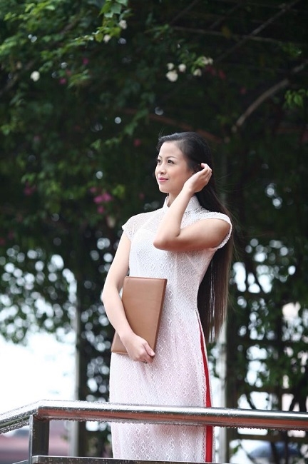 Cô gái đến từ Mộc Châu, Sơn La có sở thích nghe nhạc, đi cà phê với bạn bè.