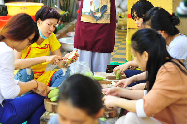 Những việc làm, hành động nhận được nhiều lời khen của Trang Trần.