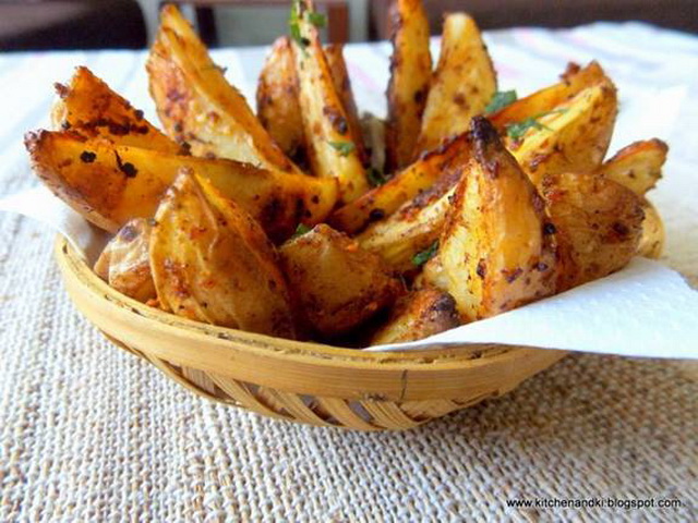 Khoai tây chiên. Loại thực phẩm chế biến này có thể gây ra chỉ số đường huyết cao, đầy bụng, khó tiêu...những yếu tố giết chết ham muốn tình dục.