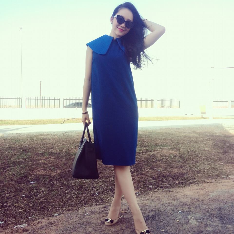 Linh Nga khéo léo lựa chọn những màu sắc thời thượng.