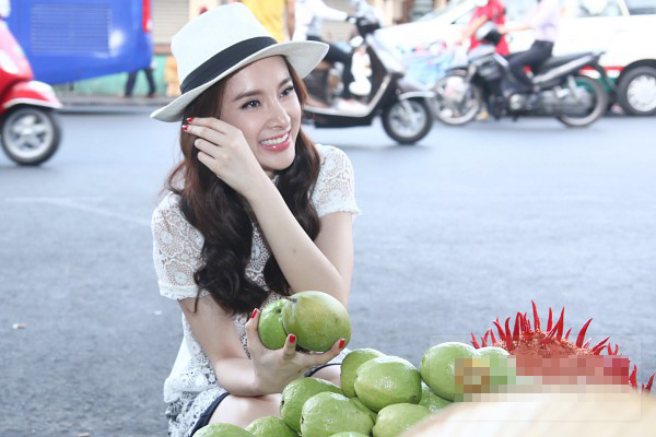Hình ảnh giản dị, dễ thương của Angela Phương Trinh.