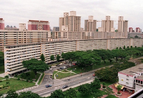 Tổ hợp nhà ở số 79 tại khu trung tâm Toa Payoh năm 1997, lúc này một căn hộ 3 phòng ngủ có giá khoảng 7.500 USD
