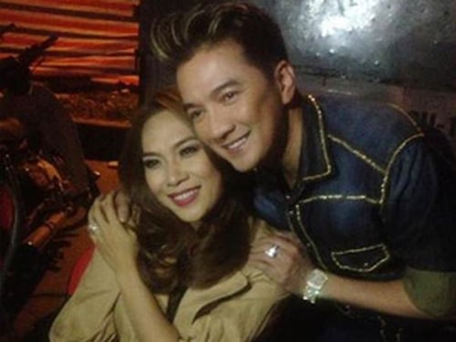 Khi Mỹ Tâm bị ốm, Mr Đàm từng lo lắng không an và vào viện chăm sóc cho người đồng nghiệp xinh đẹp.
