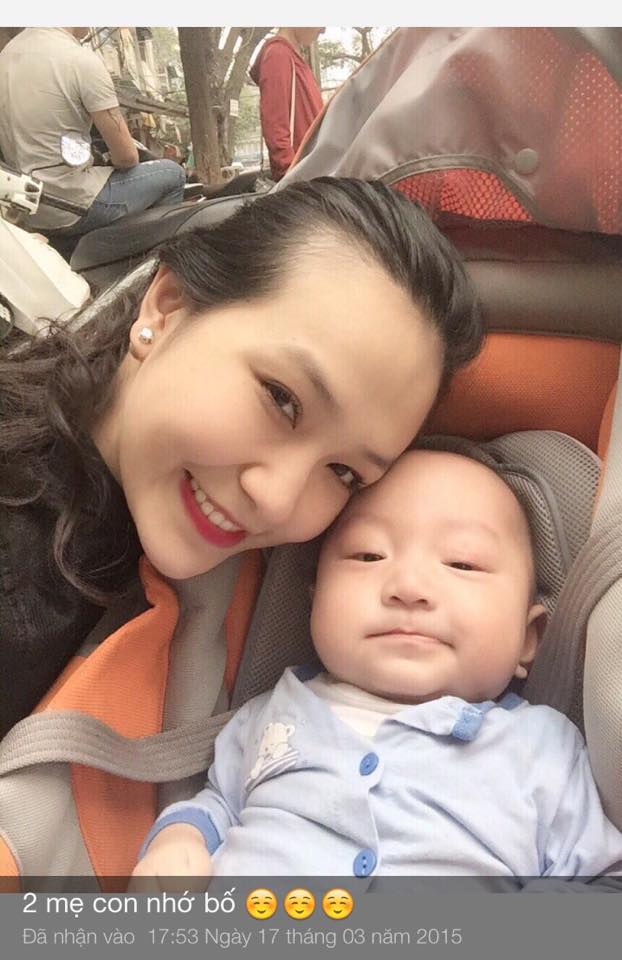 Hình ảnh bụ bẫm, đáng yêu của bé Su Hào được mọi người khen là giống bố Tuấn Hưng như đúc.