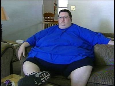 David Smith trước đây nặng 285kg.
