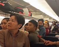 Máy bay Vietjet gặp sự cố phanh, hành khách hoảng loạn