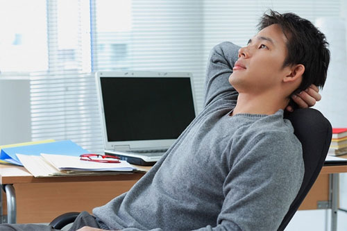 Ám ảnh vì đã giúp sếp nữ xinh đẹp có một đứa con