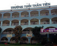 Cho nghỉ việc cô giáo dùng ghim đâm vào chân trẻ mầm non
