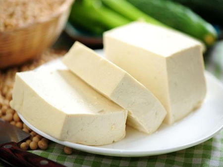 Trong đậu phụ có chứa một lượng lớn giàu Isoflavones, giúp giảm bớt không gian hoạt động mạnh mẽ của estrogen, làm chậm quá trình lão hóa của Sh88bet đăng ký miễn phí.