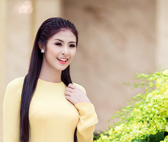 Ngọc Hân hiện tại sở hữu nhan sắc xinh đẹp hơn thời đăng quang và là một NTK trẻ triển vọng.
