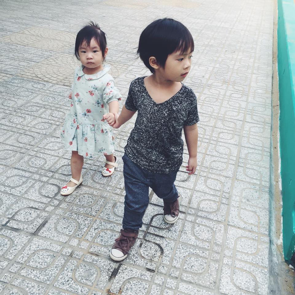 Hình ảnh cực đáng yêu của hai anh em.